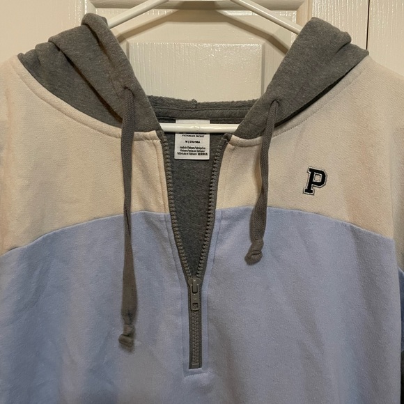 Victoria’s Secret Pink Sweatshirt - Picture 5 of 9